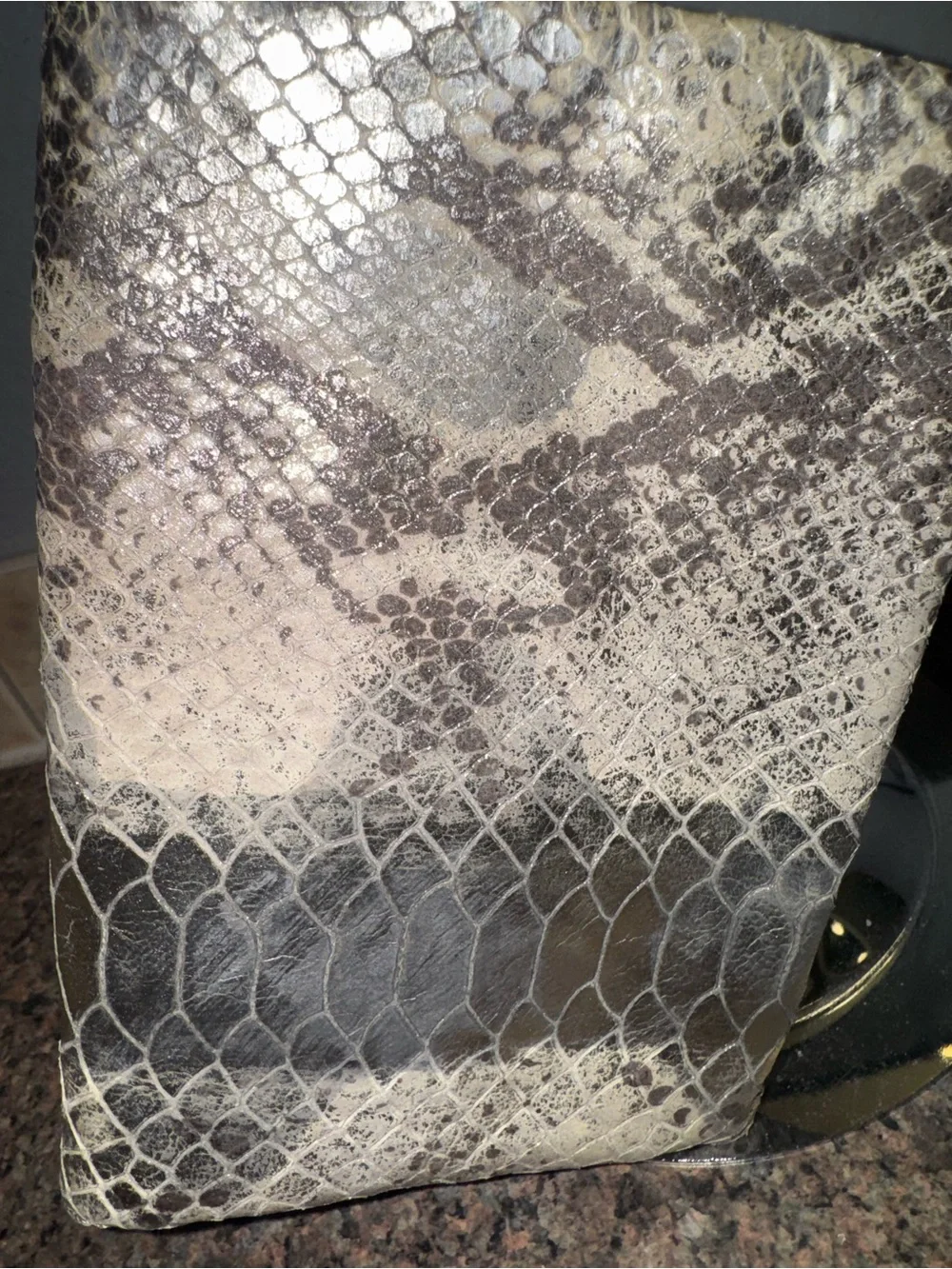henri bendel Silver Snakeskin Wristlet EUC